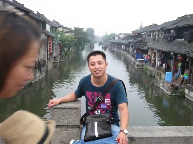 雪糕冰激凌的第一张照片--合肥相亲服务中心