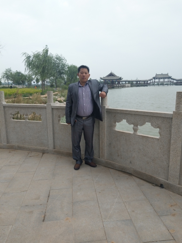 寻找爱的第一张照片--合肥相亲服务中心