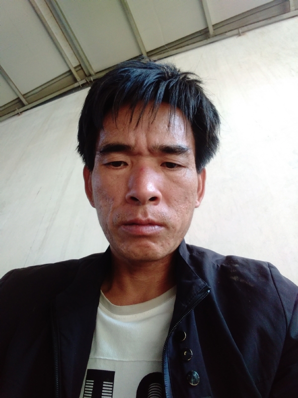 项斌的第一张照片--合肥相亲服务中心