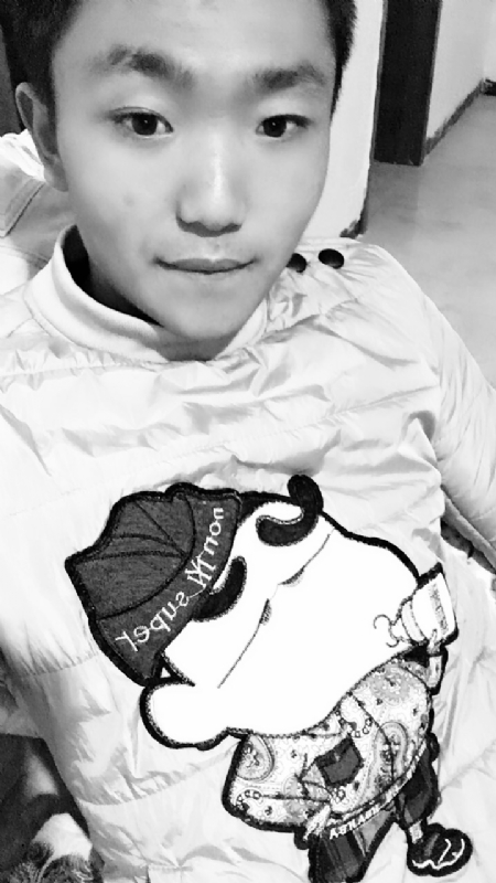 年轻的第一张照片--合肥相亲服务中心