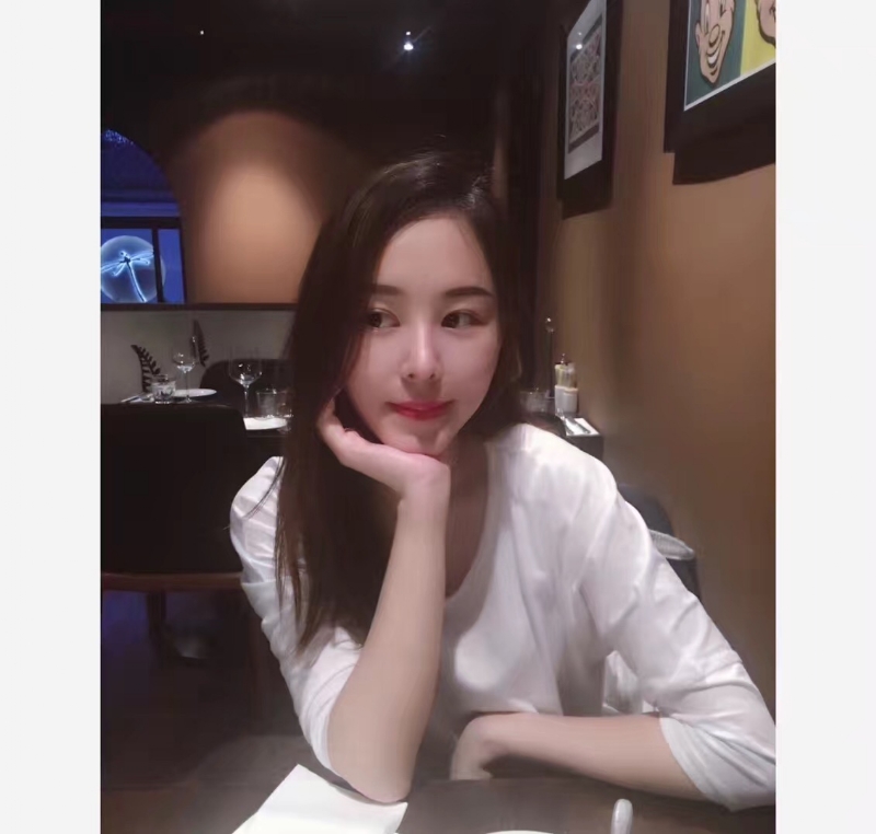 筱月悦的第一张照片--合肥相亲服务中心