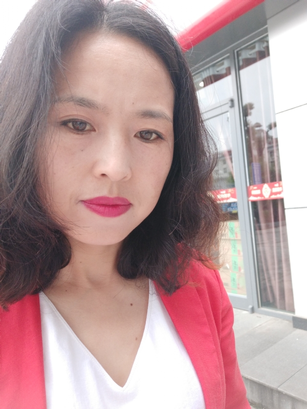 枫叶飘零的第一张照片--合肥相亲服务中心