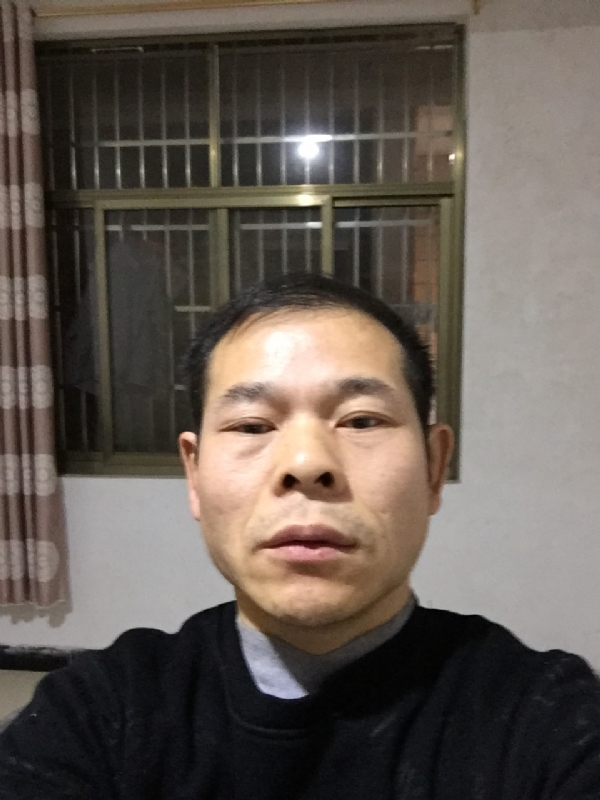 徐徐清风的第一张照片--合肥相亲服务中心