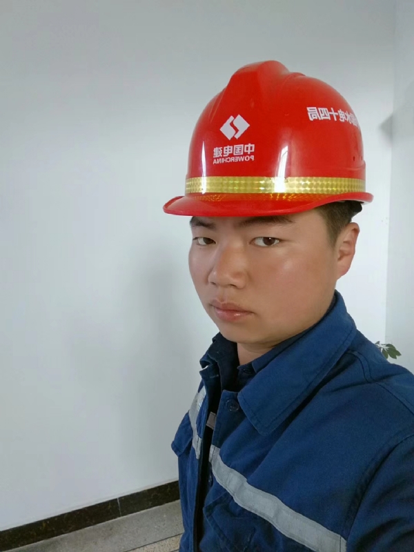 小公牛的第一张照片--合肥相亲服务中心