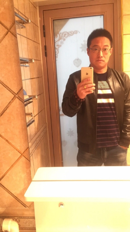 华灯初下的第一张照片--合肥相亲服务中心