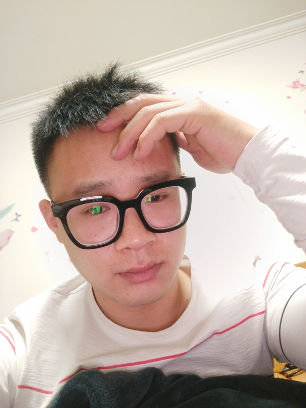 华灯初上的夜晚的第一张照片--合肥相亲服务中心