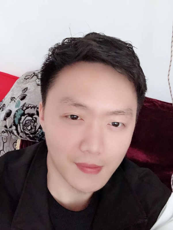 执迷的鲸鱼的第一张照片--合肥相亲服务中心