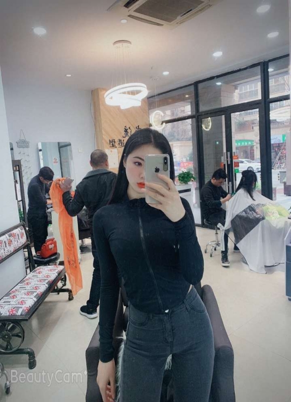 婷婷的第四张照片--合肥相亲服务中心