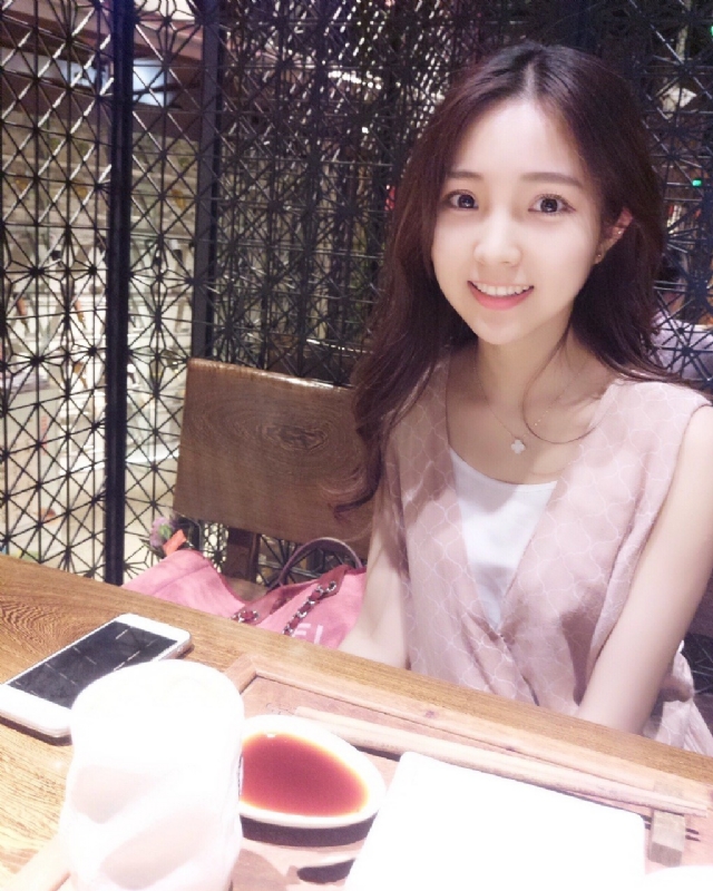 冰艳残阳的第二张照片--合肥相亲服务中心