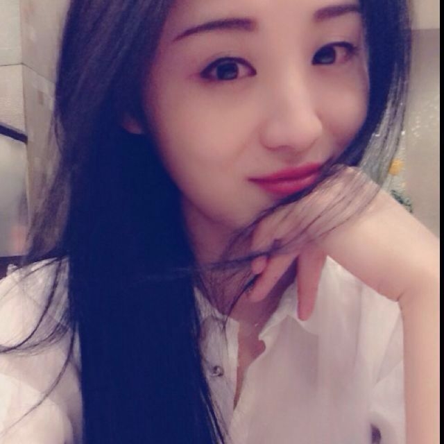 在水一方的第一张照片--合肥相亲服务中心