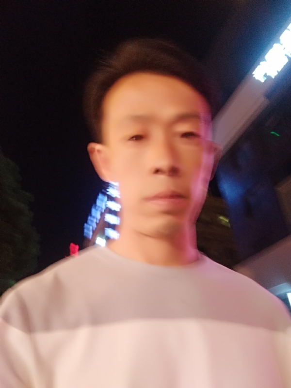 找个人来爱的第一张照片--合肥相亲服务中心