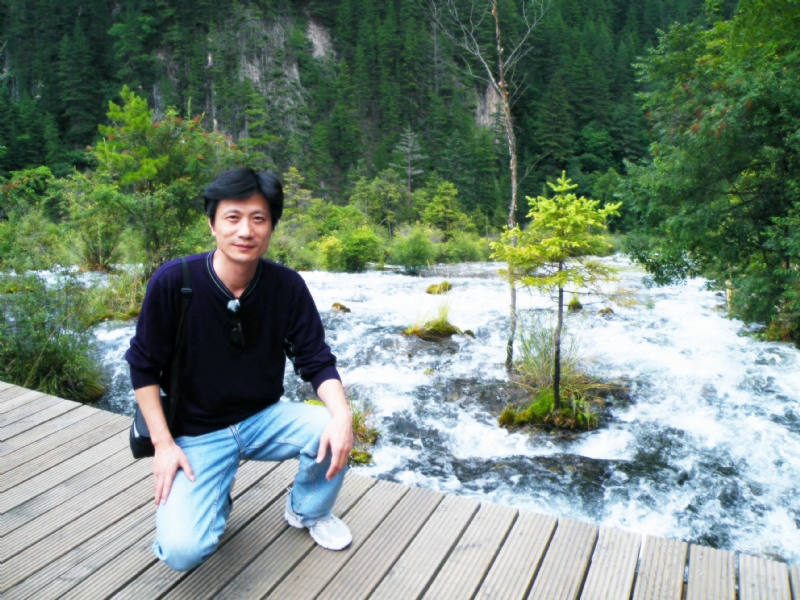 霞飞哥的第一张照片--合肥相亲服务中心