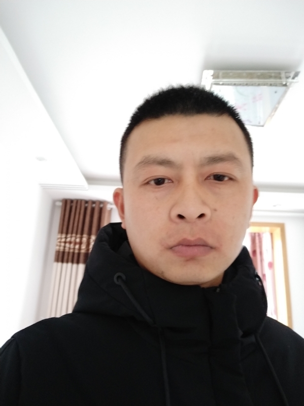 吴伟899的第一张照片--合肥相亲服务中心