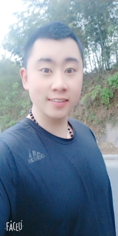 帅小伙的第一张照片--合肥相亲服务中心