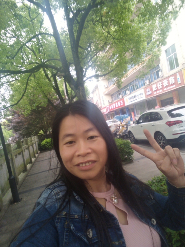 平凡的第一张照片--合肥相亲服务中心