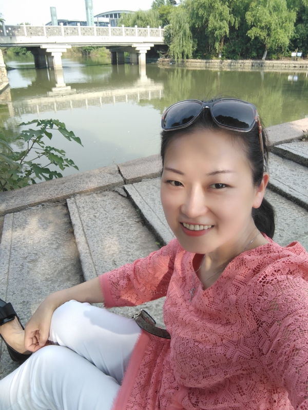 渴慕的第一张照片--合肥相亲服务中心