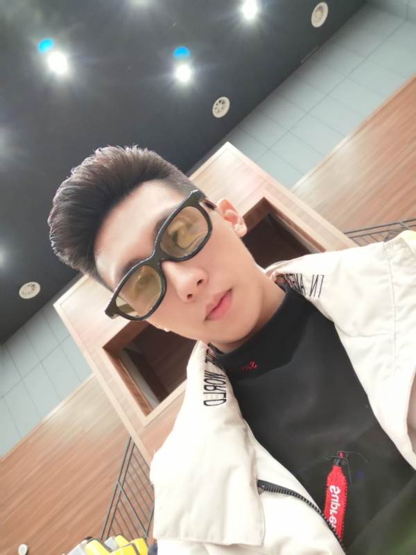 少年已不在年少的第一张照片--合肥相亲服务中心