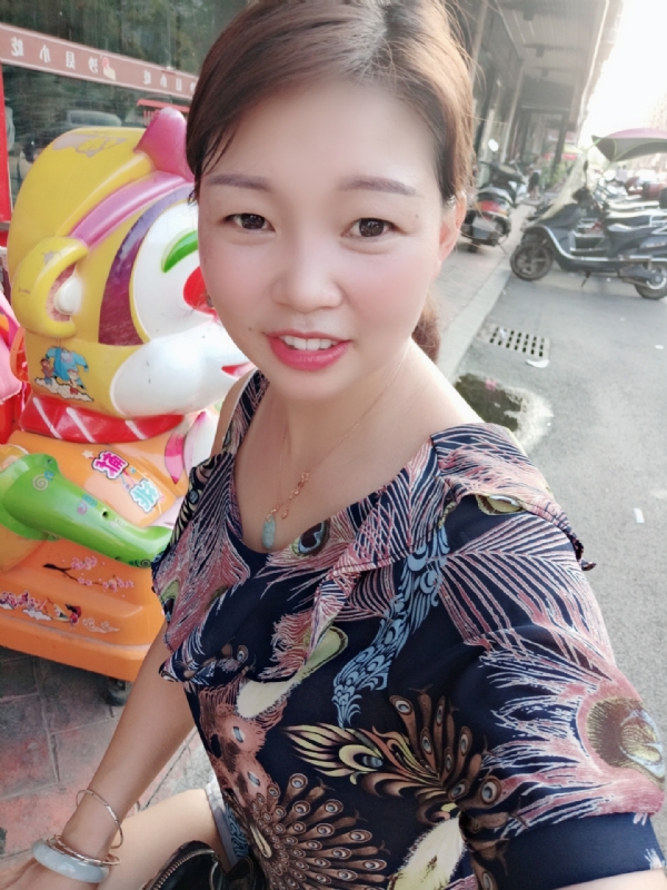 云儿的第一张照片--合肥相亲服务中心