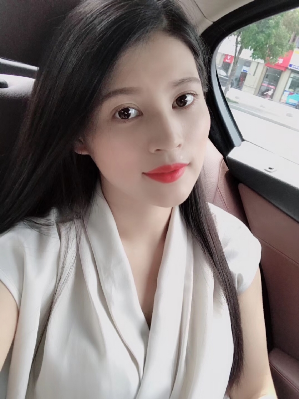 玲子的第一张照片--合肥相亲服务中心