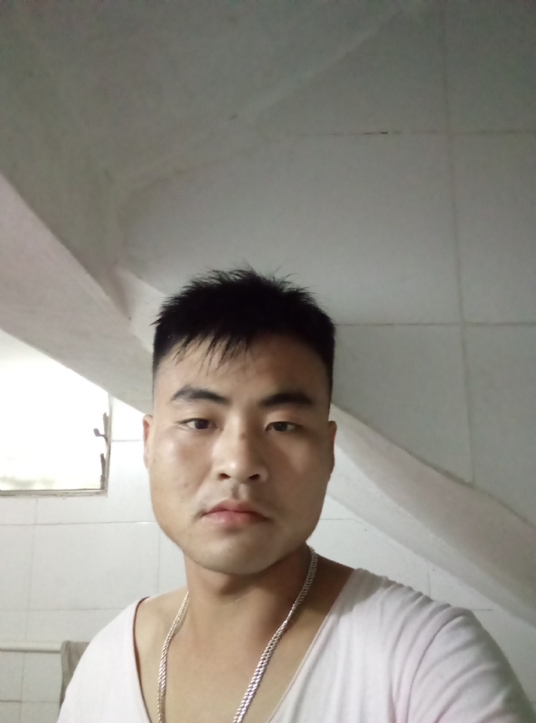 落叶知秋的第一张照片--合肥相亲服务中心