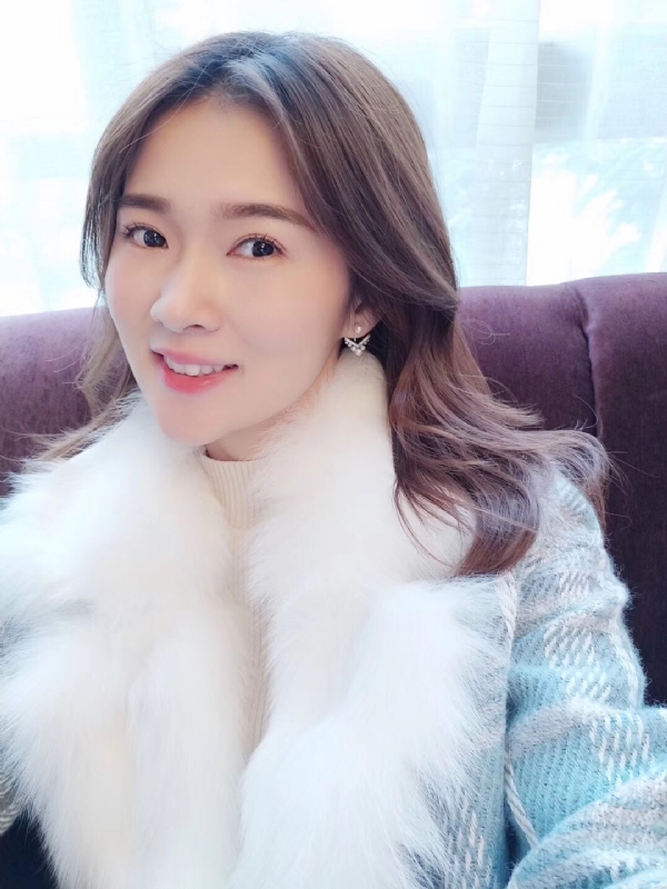 邓媛的第一张照片--合肥相亲服务中心