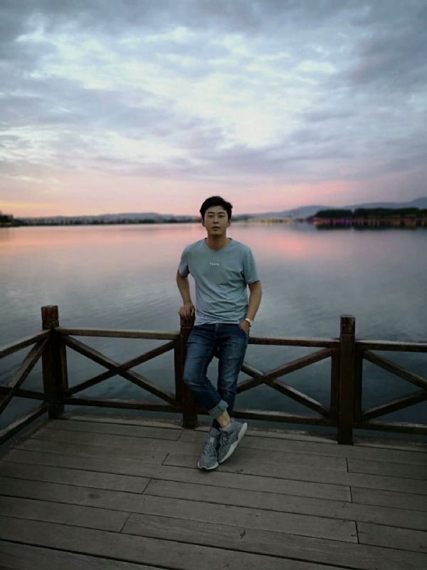 喂南墙我要撞你了的第一张照片--合肥相亲服务中心