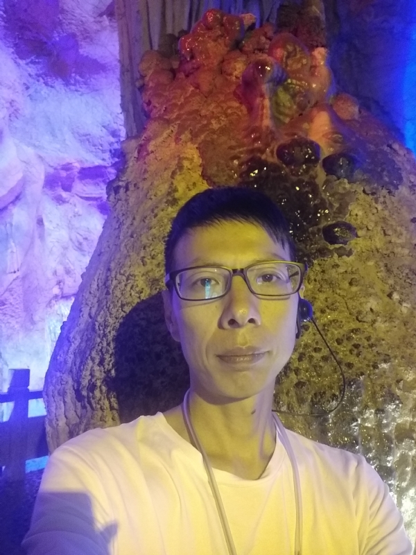 红叶的第一张照片--合肥相亲服务中心