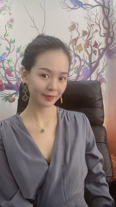 潇潇的第一张照片--合肥相亲服务中心