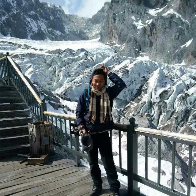 眯眯的第一张照片--合肥相亲服务中心