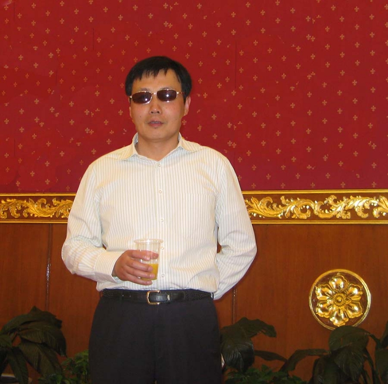 威胜的第二张照片--合肥相亲服务中心