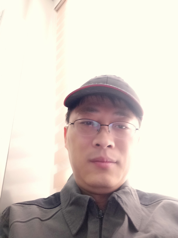 小马哥的第一张照片--合肥相亲服务中心