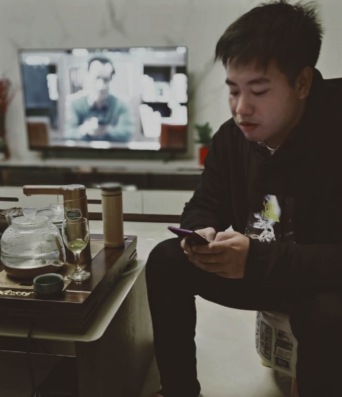 嗯今年能脱单吗的第一张照片--合肥相亲服务中心