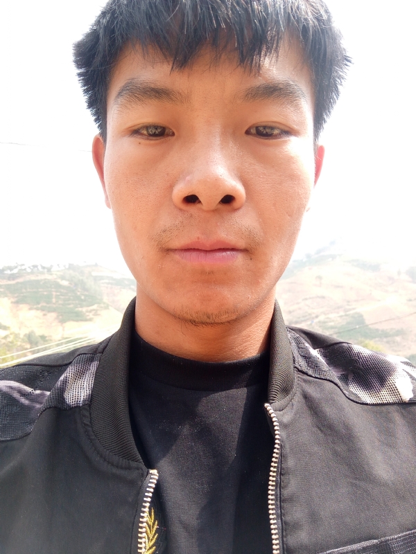 唐伟的第一张照片--合肥相亲服务中心