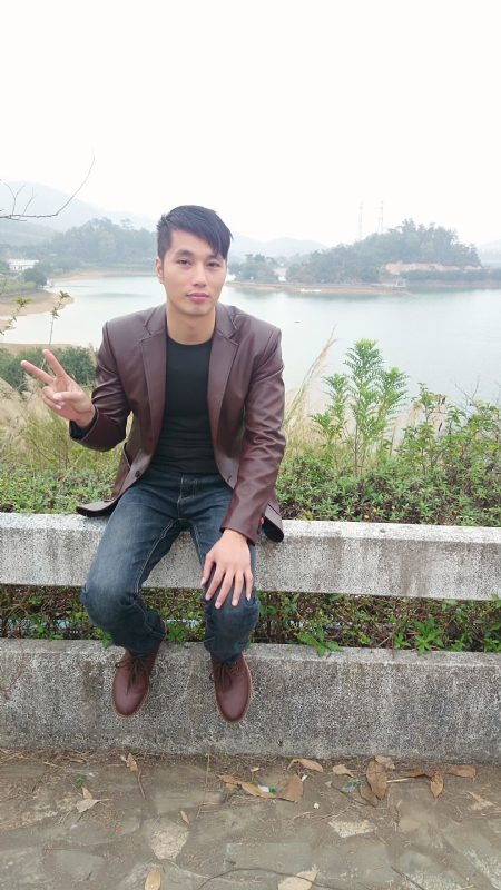 达尔的第一张照片--合肥相亲服务中心