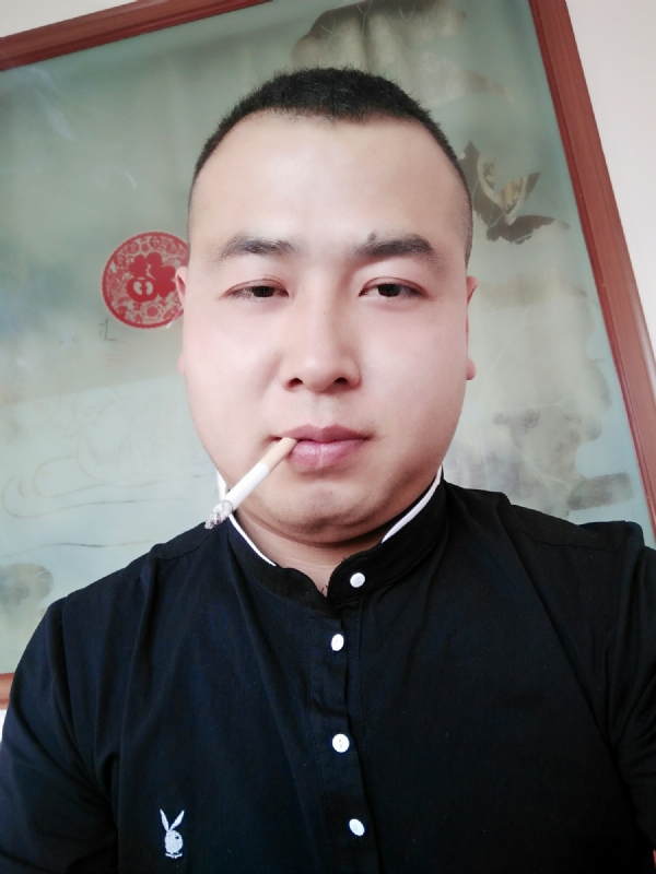 贰爺的第一张照片--合肥相亲服务中心