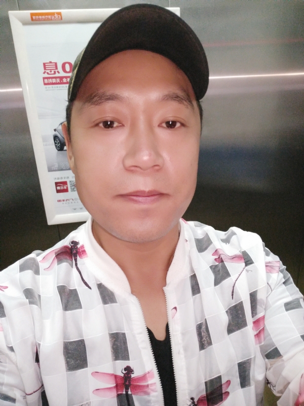 hainy的第一张照片--合肥相亲服务中心