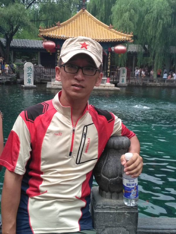 晓峰的第二张照片--合肥相亲服务中心