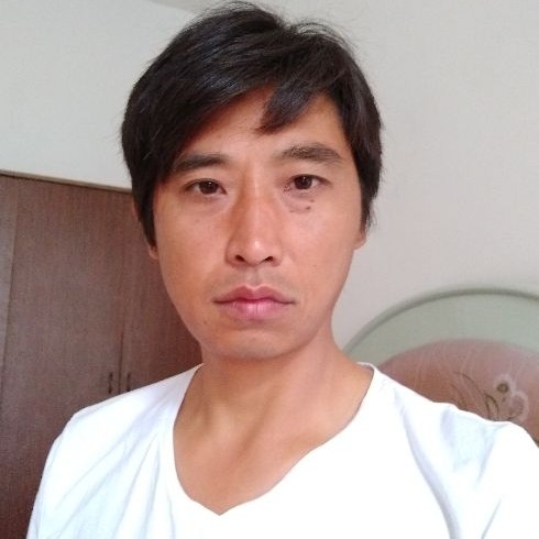 莞尔一笑的第一张照片--合肥相亲服务中心