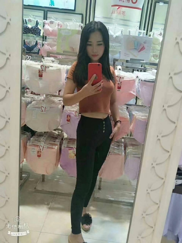 小可爱的第一张照片--合肥相亲服务中心