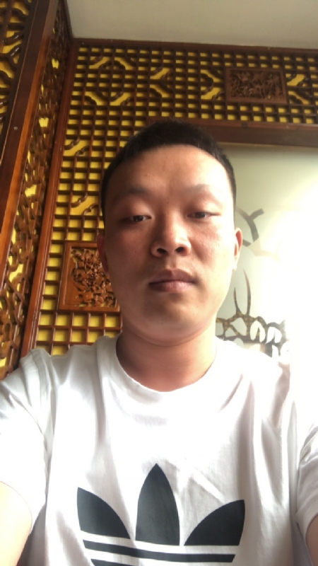 唐子龙的第二张照片--合肥相亲服务中心