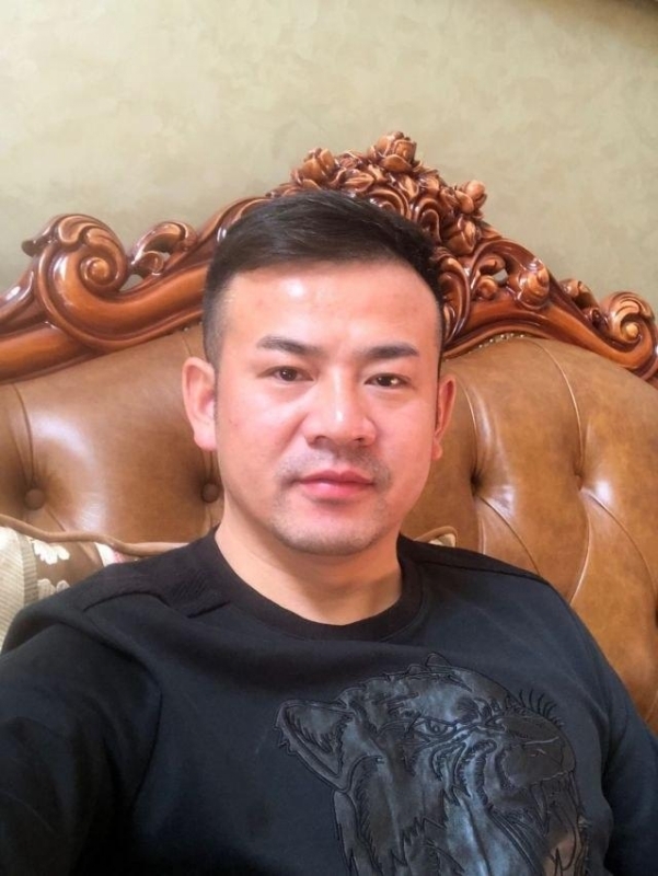 治国的第一张照片--合肥相亲服务中心