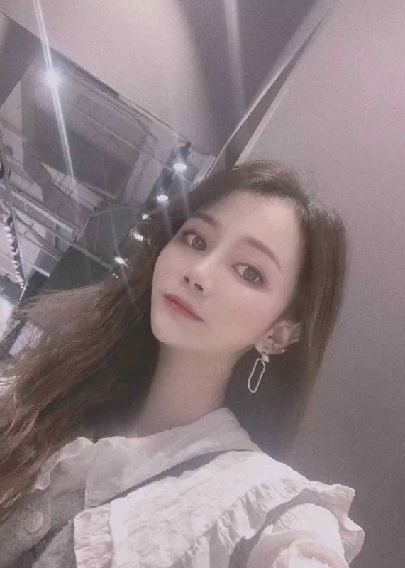 蓉蓉呀的第一张照片--合肥相亲服务中心