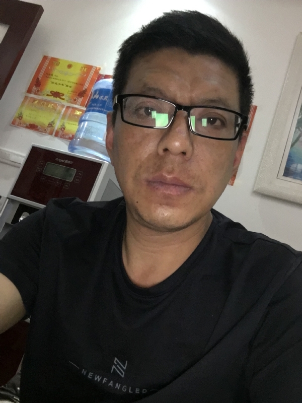 牵手的第三张照片--合肥相亲服务中心