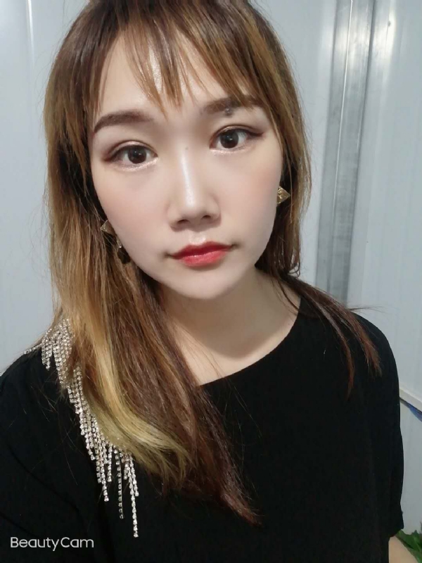 艾薇的第三张照片--合肥相亲服务中心