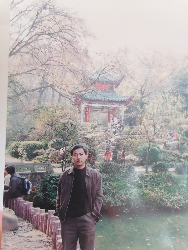 沧海一粟的第一张照片--合肥相亲服务中心