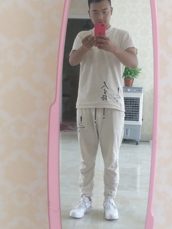 一天一根烟的第二张照片--合肥相亲服务中心