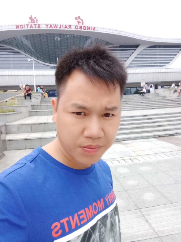 笑对人生的第一张照片--合肥相亲服务中心