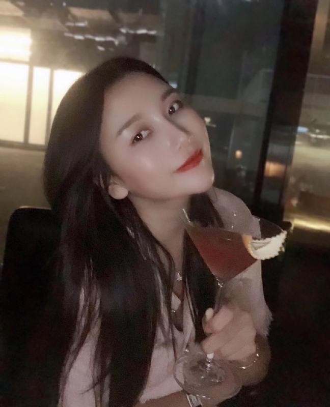 嫣然的第一张照片--合肥相亲服务中心