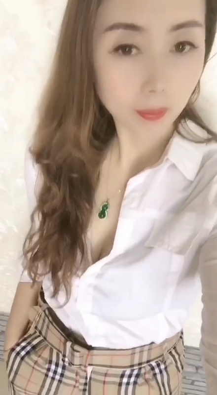 雨蝶的第一张照片--合肥相亲服务中心