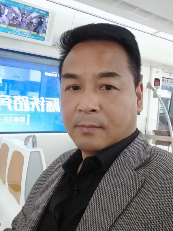 雪豹的第二张照片--合肥相亲服务中心